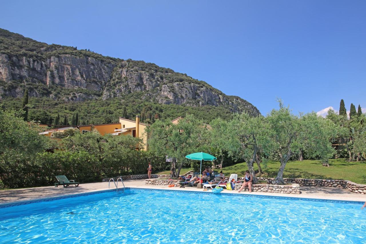 Appartamenti Pratone Garda  Exterior photo