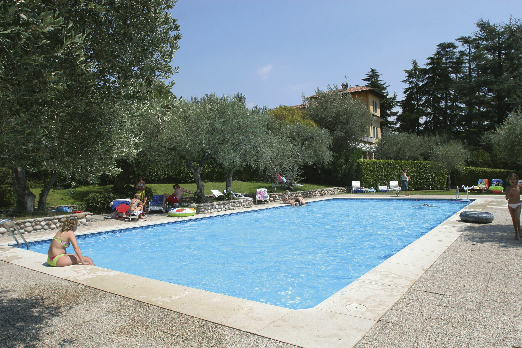 Appartamenti Pratone Garda  Exterior photo